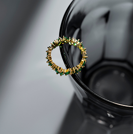 Choker aus schwarzem Leder